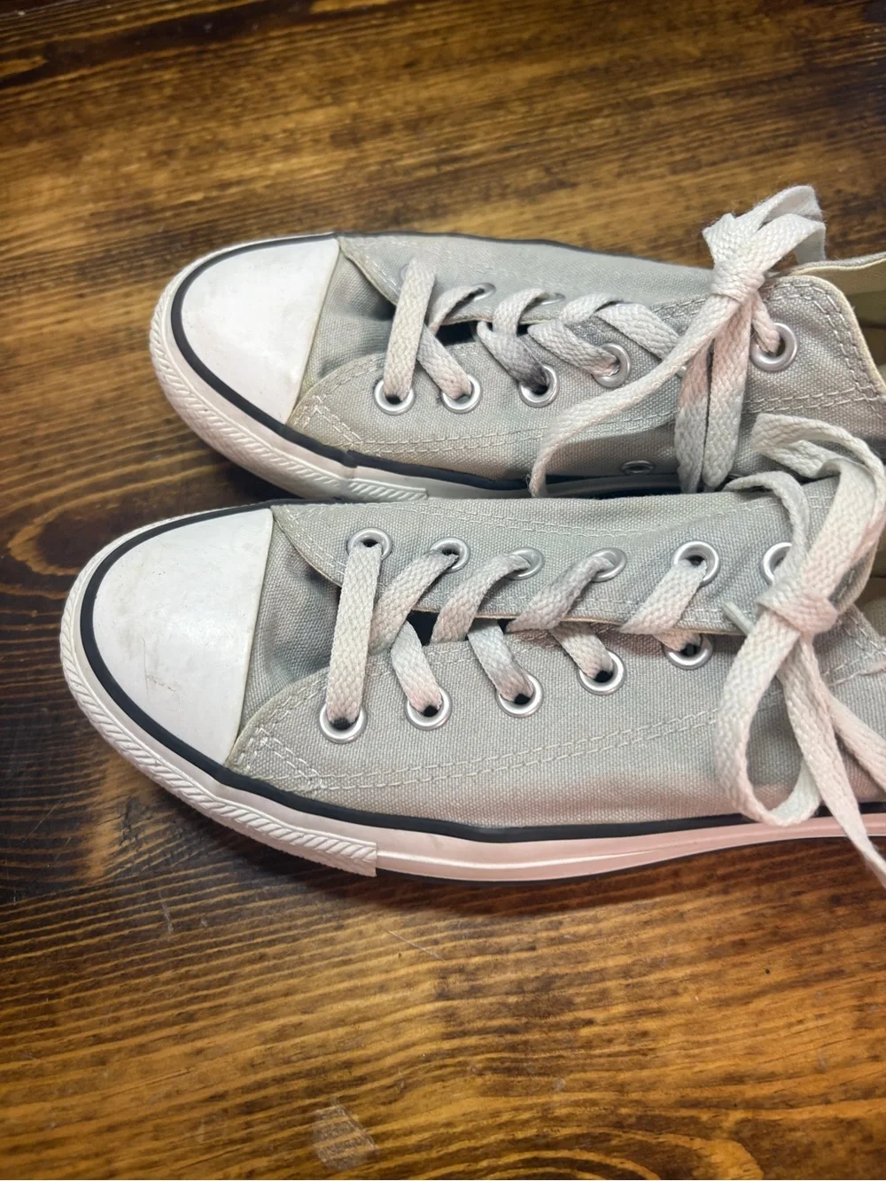 Converse Gray Sneakers W9/M7